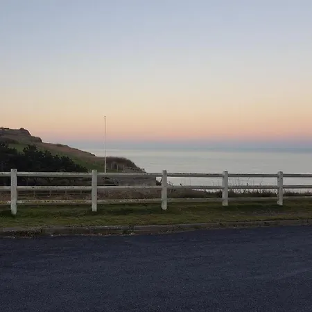 Le Chateau De Chantereine